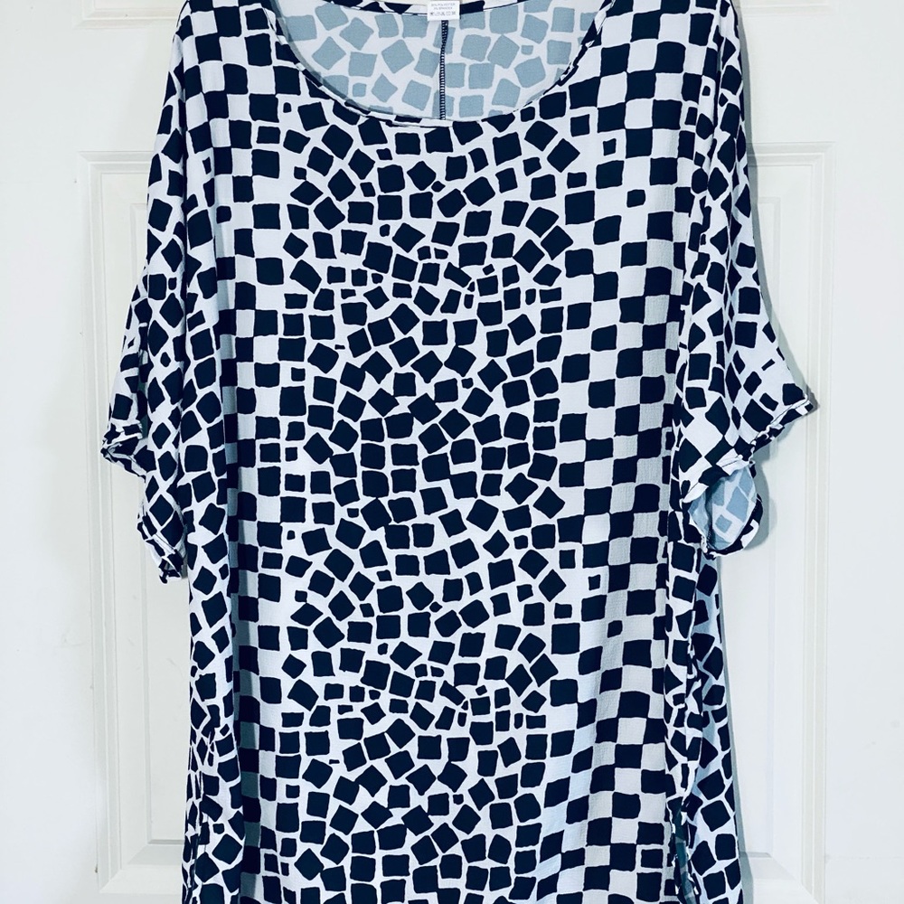 Blue and White Boxy Short Sleeve Blouse